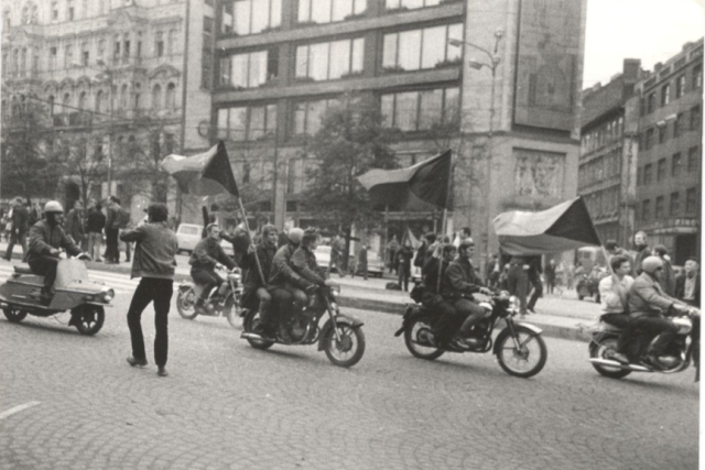 Protestní jízda motorkářů v roce 1968